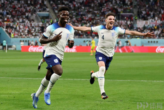 世界杯-英格兰6-2大胜伊朗迎开门红 萨卡梅开二度凯恩助攻双响